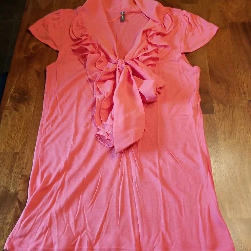 NAF NAF Tee with ruffles